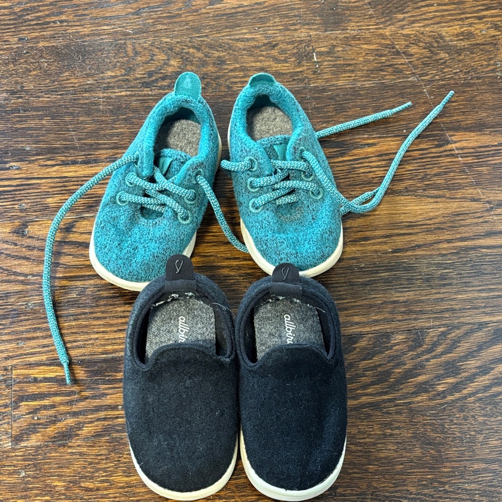 Two pairs of allbirds smallbirds